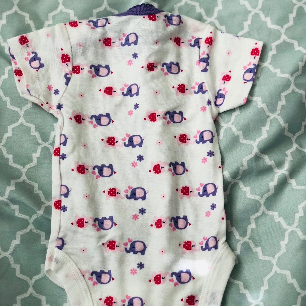 Onsie - Picture 5 of 6